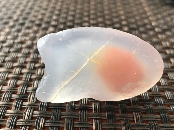 ゴビ石−435 ゴビ瑪瑙 原石 ツートンカラー ピンク&イエロー 天然石