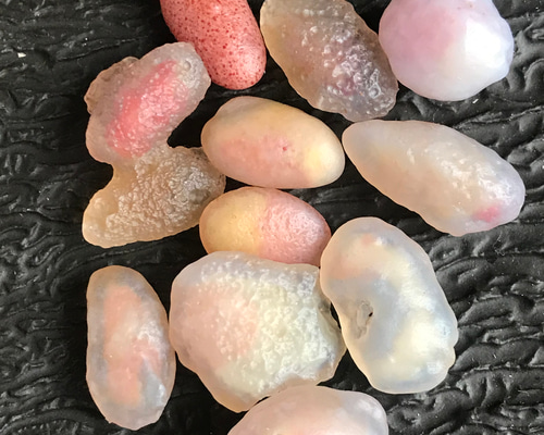 ゴビ石−492 ゴビ瑪瑙 原石 ツートンカラー 天然石 KIKI 通販 11102230