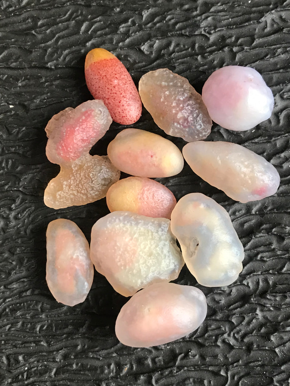 ゴビ石−492 ゴビ瑪瑙 原石 ツートンカラー 天然石 KIKI 通販 11102230