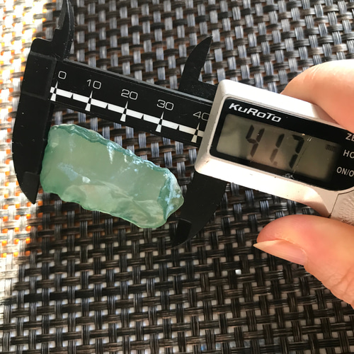 ゴビ石−579 ゴビ瑪瑙 原石 緑 その他置物 KIKI 通販 11721415｜Creema