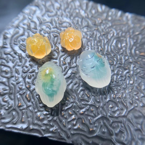 ゴビ石−1009 ゴビ瑪瑙　手彫り　花 マクラメ ゴビ石−1009 ゴビ瑪瑙 手彫り 花&マクラメ編