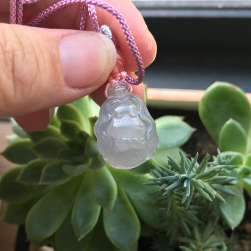 ゴビ石−26 ゴビ瑪瑙✴︎人魚姫✴︎ 手彫り