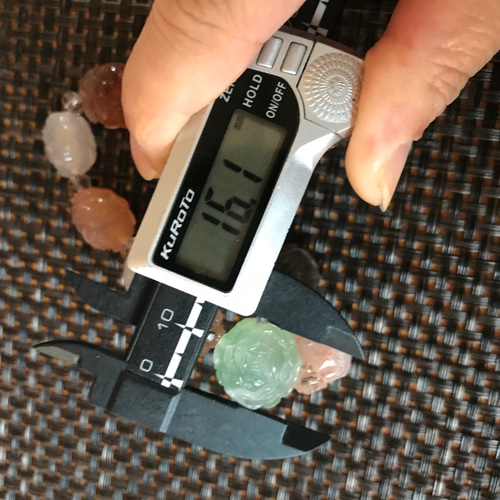 ゴビ石−58 ゴビ瑪瑙−手彫りブレスレット ブレスレット KIKI 通販  