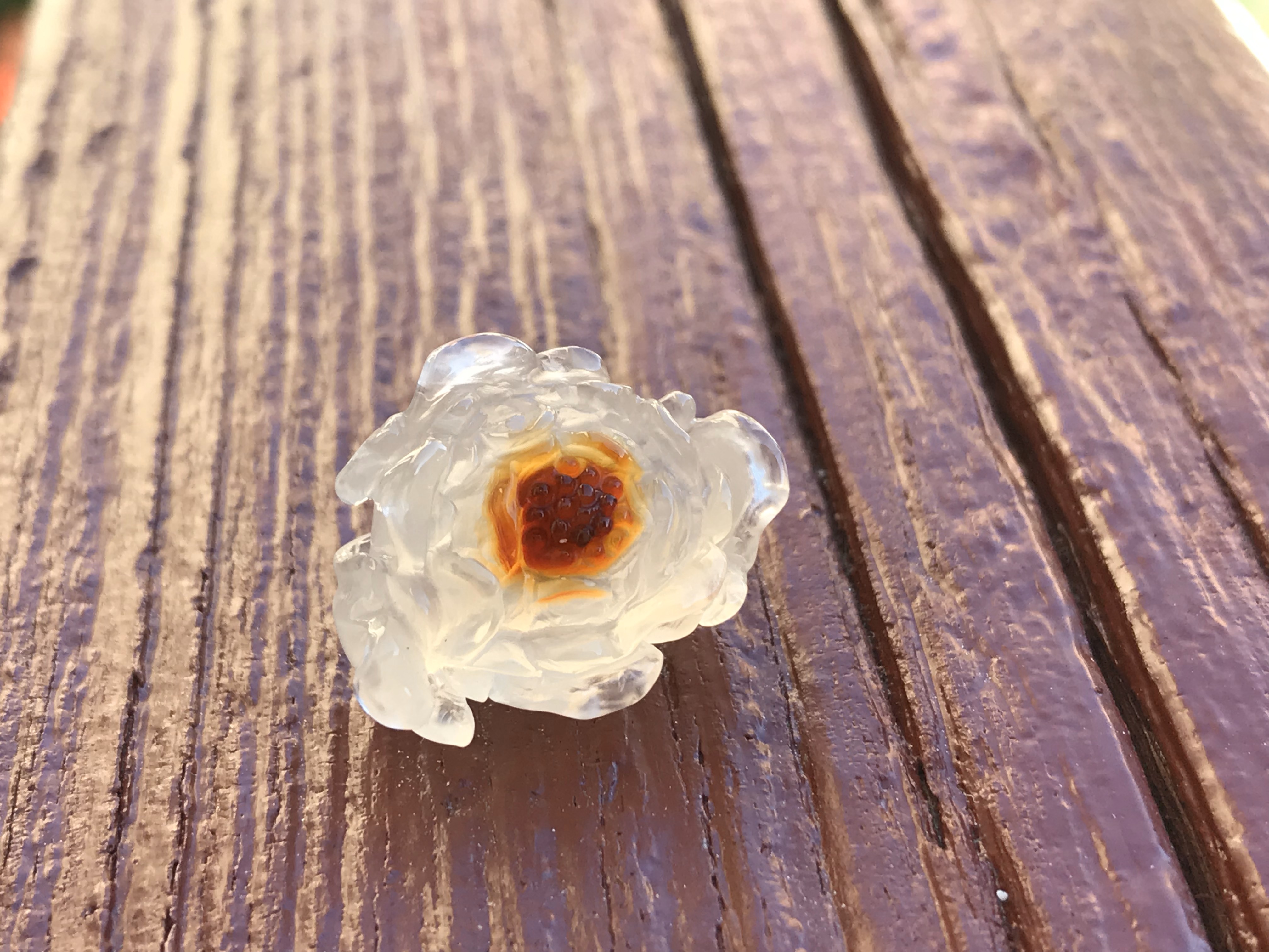 ゴビ石−113 ゴビ瑪瑙 手彫り 花