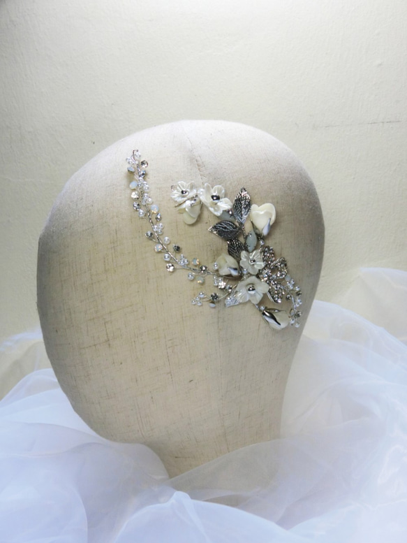蛋白色手工花新娘頭飾飾品 第2張的照片