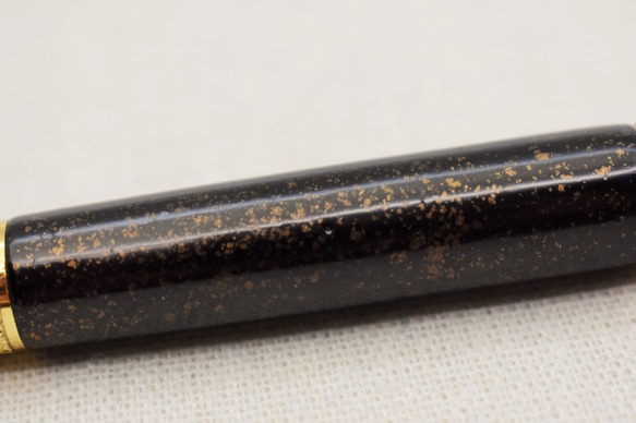 ボールペン　(ツイスト式)   黒漆パール粉蒔 5枚目の画像