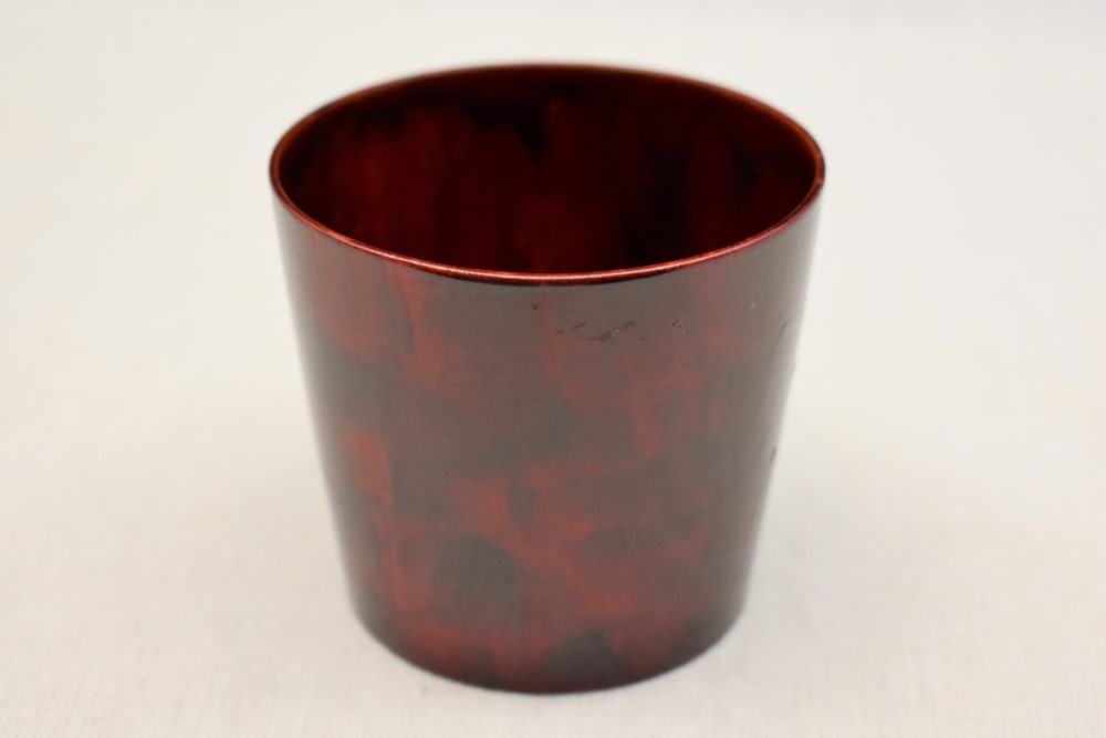 カップ　朱漆溜塗