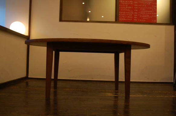 ブラックウォールナットのローテーブル 4枚目の画像