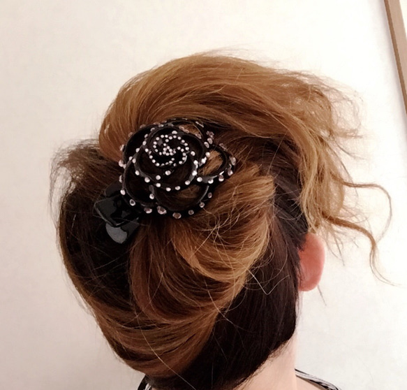 ３色 ヘアクリップ 髪留め バレッタ ヘアクリップ デコ小物 高級ストーン ライトローズ ヘアアクセ ヘアアクセサリー 4枚目の画像