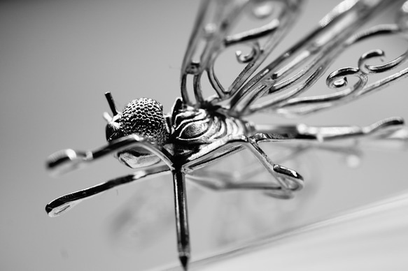 dragonfly pin brooch 2枚目の画像