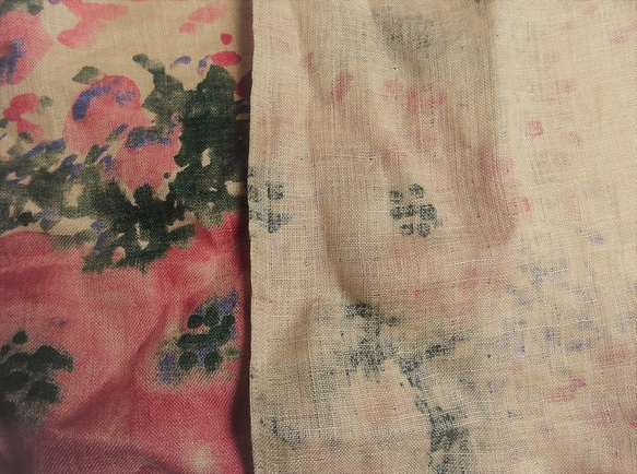 リネン リバーシブル・ダブルガーゼのストール　花柄ピンク　Ⅿ 3枚目の画像