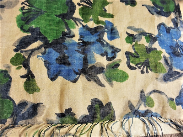 リネン・シングルガーゼのストール　花柄　ブルー・グリーン（亜麻色）１８０㎝ 4枚目の画像