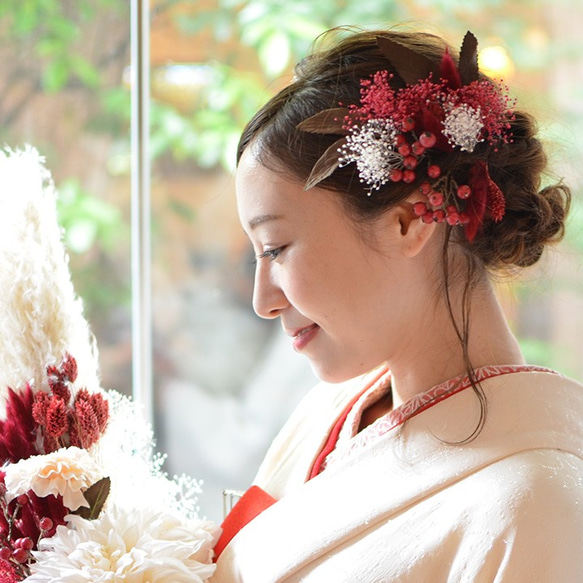 成人式 卒業式/ラグラスとかすみ草の赤いッドドレス/造花とプリザーブドフラワーの髪飾り[fc251] 4枚目の画像