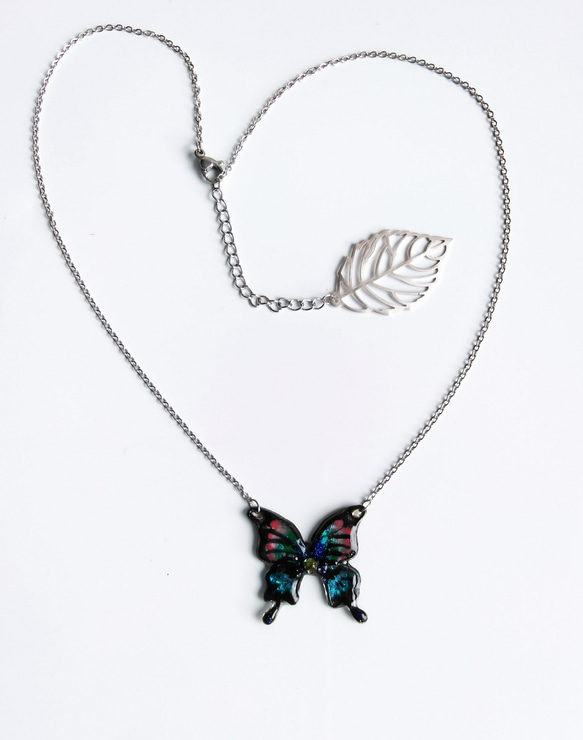 黒蝶のネックレス  （サージカルステンレス） 3枚目の画像