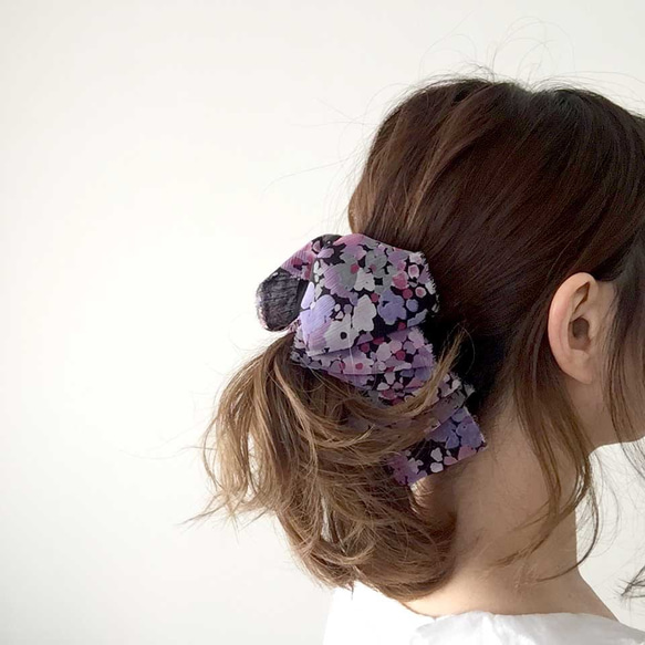 【送料無料】＊バナナクリップ shade floral black＊下から挟んでとめるだけ 簡単ヘアアレンジ 5枚目の画像