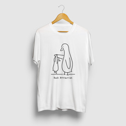 Duck Attraction イラストTシャツ 鳥 アヒル 親子 1枚目の画像