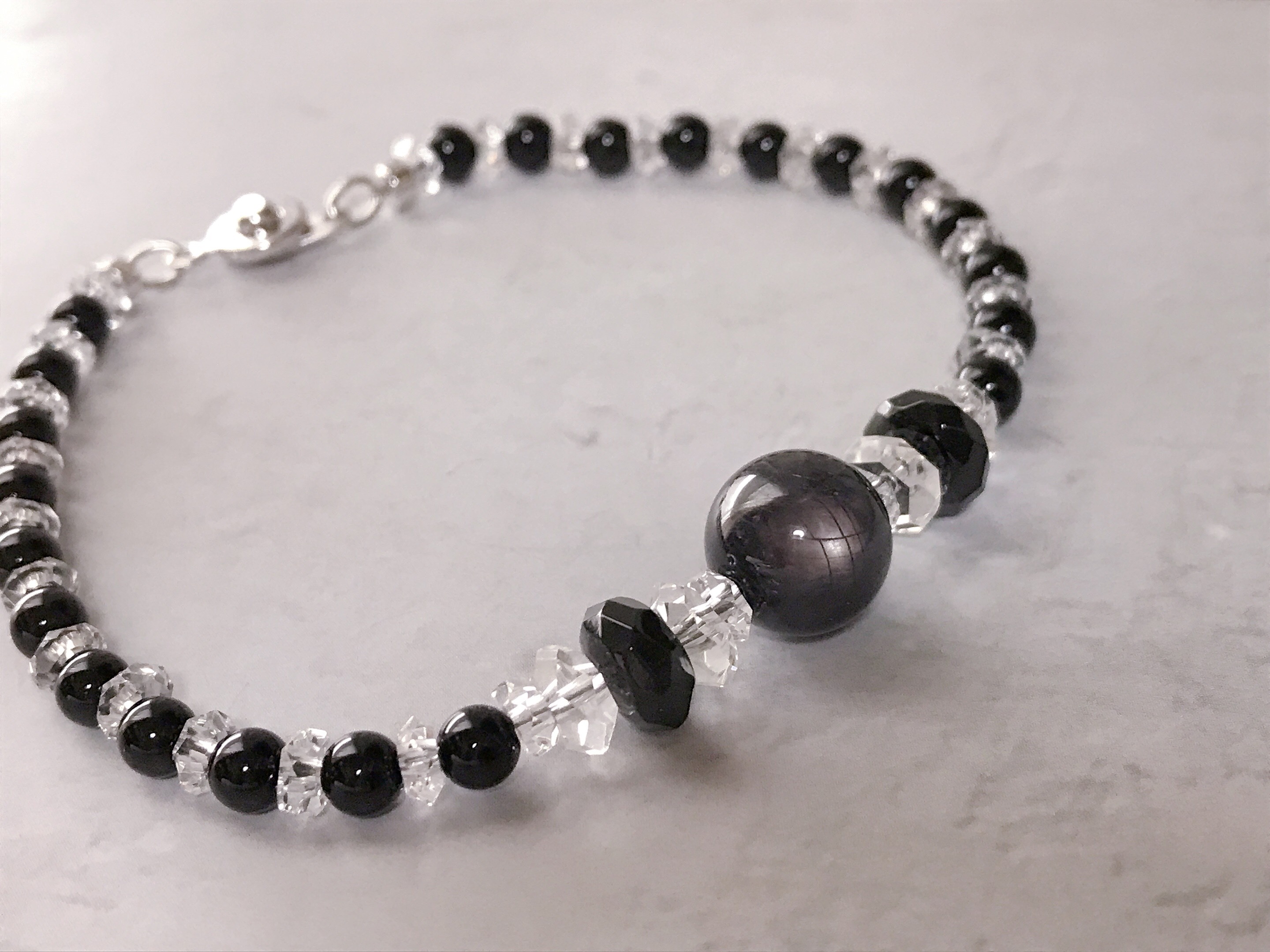 ブラックスターサファイア・ブレスレット