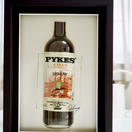 ワインラベルの切り絵】立体額/SHERRY PYKES/A4サイズ 切り絵 軽