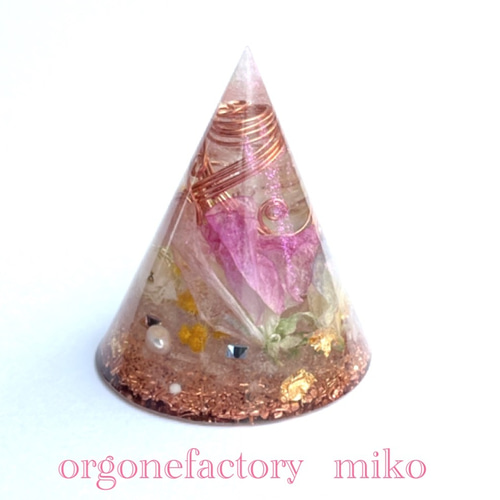 生命力UP☆宝珠オルゴナイト①（願い叶えるメモリーオイル封入）