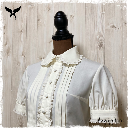 3色展開】タックが綺麗なフラットカラーブラウス（半袖）黒【S/M/L/LL