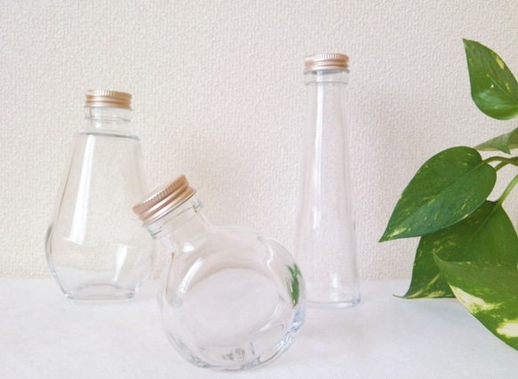 【電球型ガラス瓶】ハーバリウム　ガラス瓶　２個　２１８ｃｃ 4枚目の画像