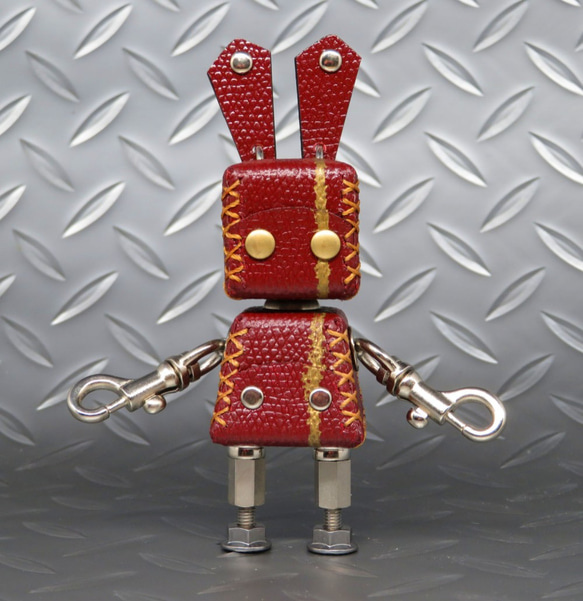 ウサギ型革ロボット レザビット ペイントバージョン（栗×ベージュ） 4枚目の画像