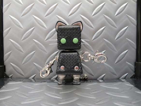 ネコ型革ロボット レザキャット（黒） 4枚目の画像