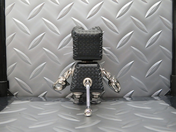 ネコ型革ロボット レザキャット（黒） 6枚目の画像