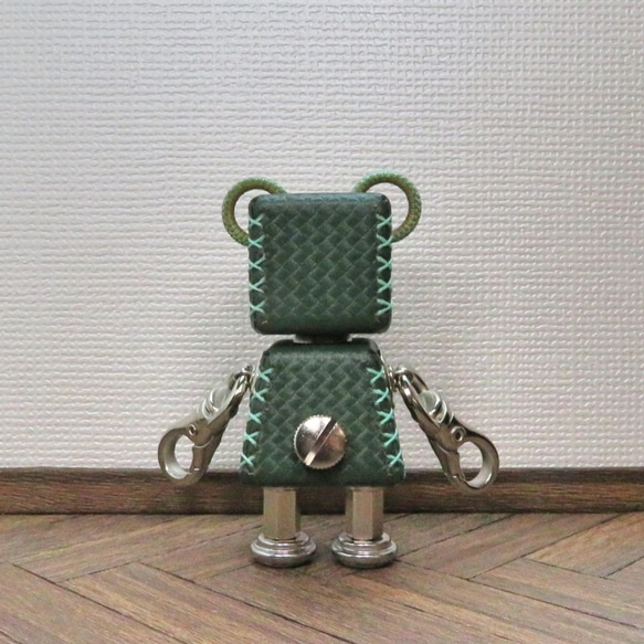 クマ型革ロボット レザベア (緑)暦堂 6枚目の画像