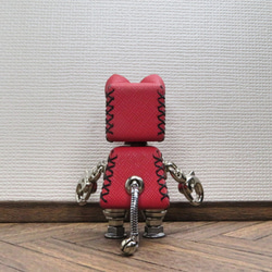 ネコ型革ロボット レザキャット（マゼンタ）暦堂 6枚目の画像