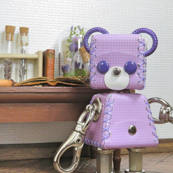 クマ型革ロボット レザベア (エナメルレザー:藤紫)暦堂 1枚目の画像