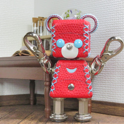 クマ型革ロボット レザベア (赤色)暦堂 1枚目の画像