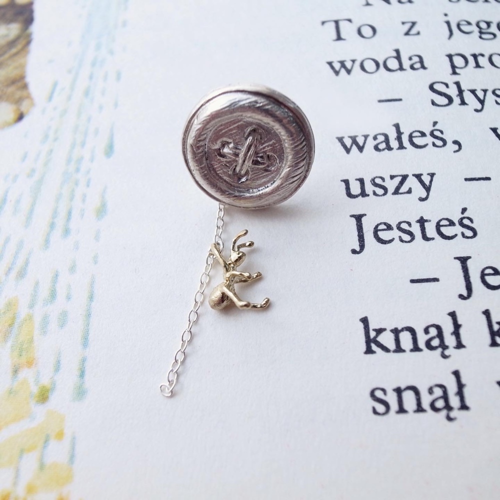 ボタンとありのブローチ(シルバー×真鍮)（受注制作）