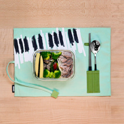 【DoBo】樂符餐具餐墊組(熱情琴鍵) 第2張的照片