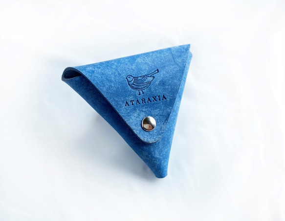 鈷藍色三角零錢包（義大利皮革） 第1張的照片