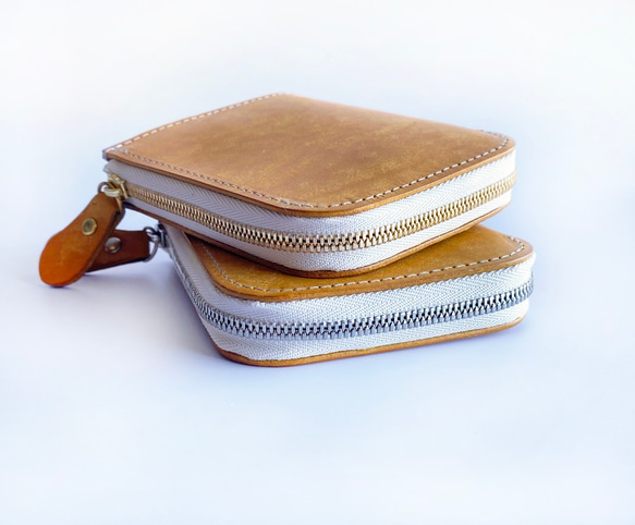 コーラルピンクのハーフウォレット　（イタリアンレザー　MAYA　使用）選べるファスナー色☆　コンパクト財布 5枚目の画像