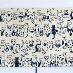 四六判ブックカバー　猫いっぱい　生成 2枚目の画像