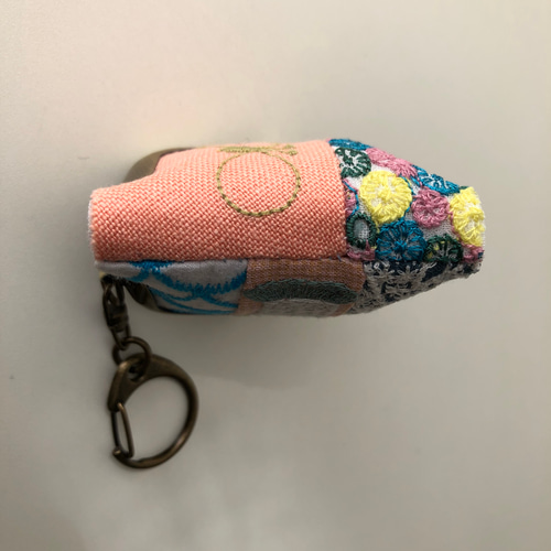 ミナペルホネン ハンドメイド パッチワーク ミニがま口 キーホルダー