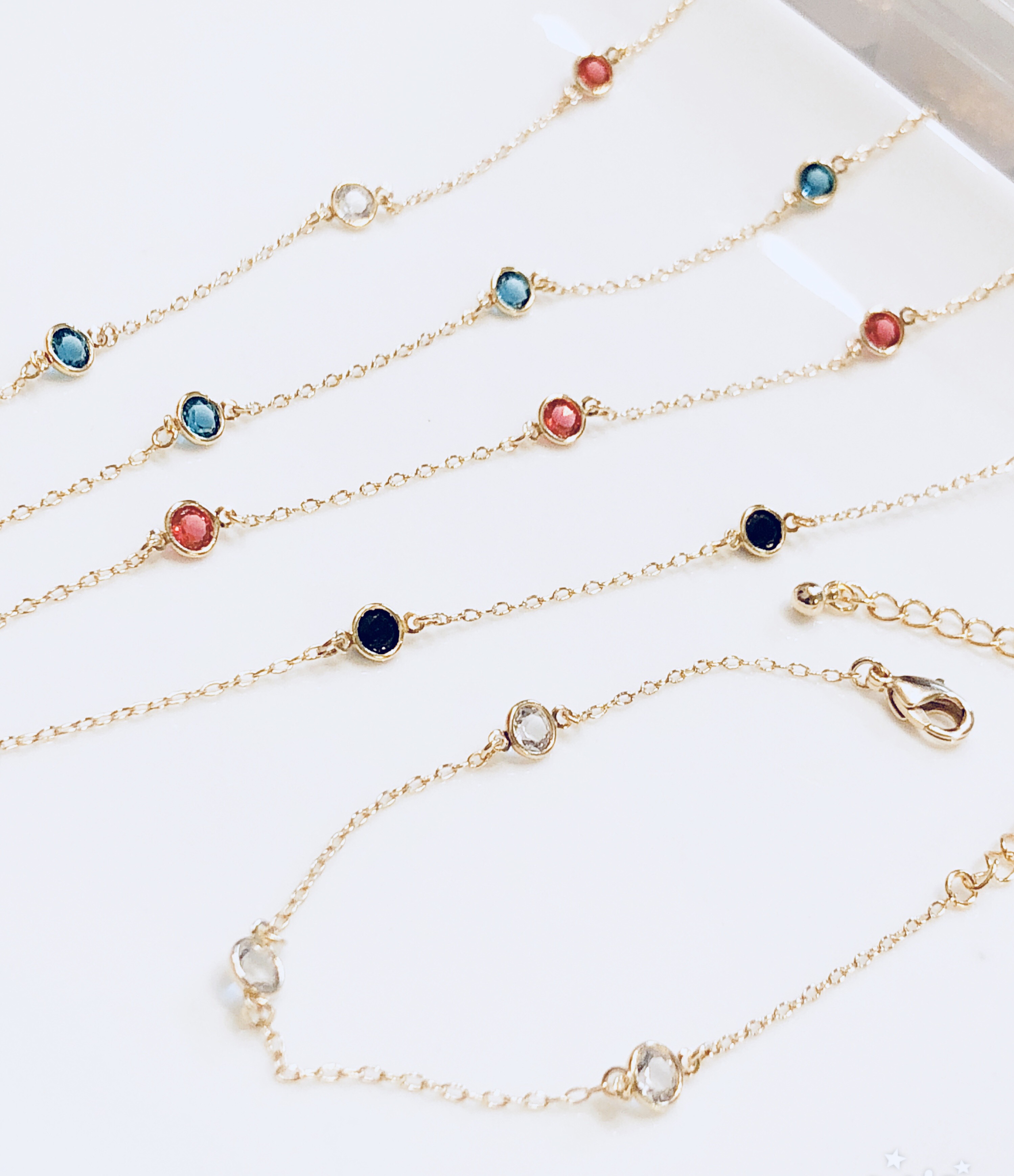 【14kgf】スワロストーンブレスレット(G) 4,000円