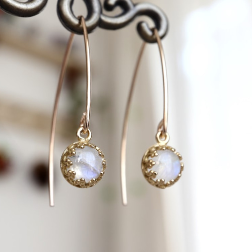 14kgf 一粒ベゼルチャーム ◝✩レインボームーンストーン.⋆⟡ 14kgf 一粒ベゼルチャーム ◝✩レインボームーンストーン.⋆⟡