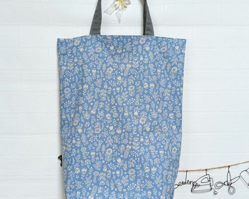 ⭐リバーシブル⭐折りマチロングトートバッグ♪エコバッグ♪草花＆苺