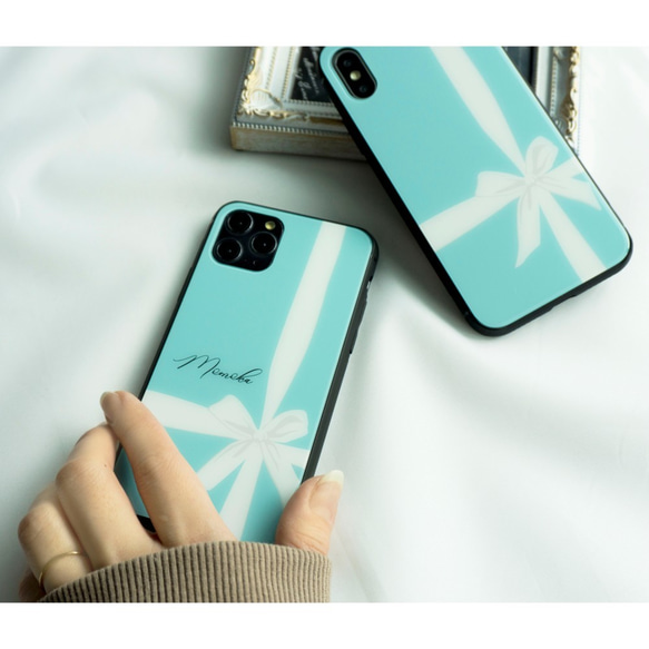 多機種対応 スマホケース ガラス【 ホワイトリボン 名入れ 】 ブルー グリーン iPhone JI30U 5枚目の画像