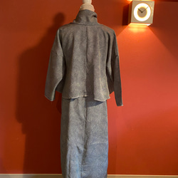 ひのき様専用着物リメイク小紋　ワンピースとショートジャケットのセットアップ 2枚目の画像