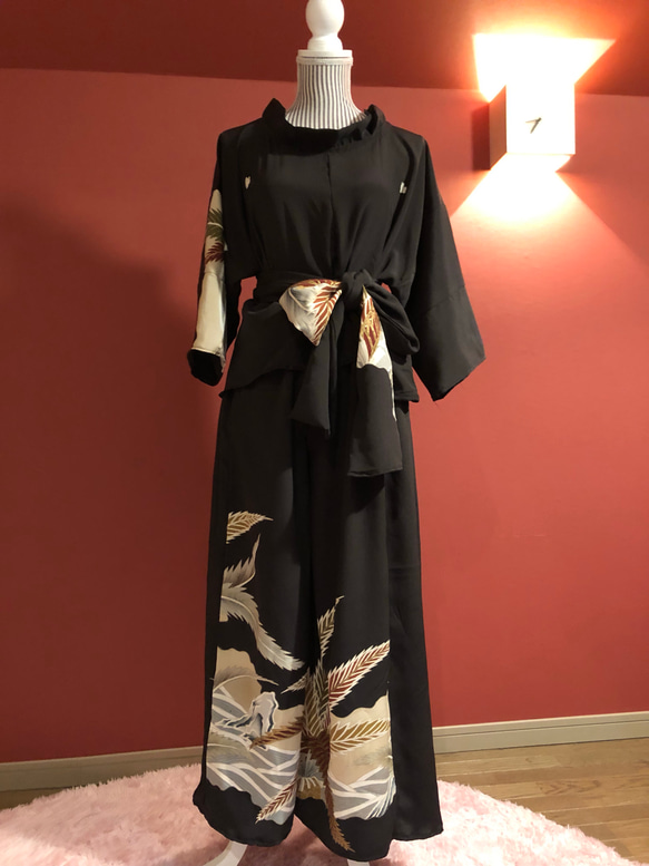 [セール]No.82 新品未使用留袖　着物リメイク　ハイウエスト ハート衿 展示 アンティーク黒留袖からのツーピース 着物 盛岡工房 通販 7074933