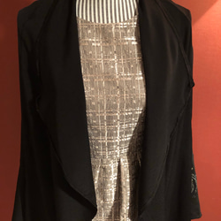 #盛岡工房 着物リメイク 黒羽織からのコーディガン 受注製作致します！こちらは見本です。 8枚目の画像
