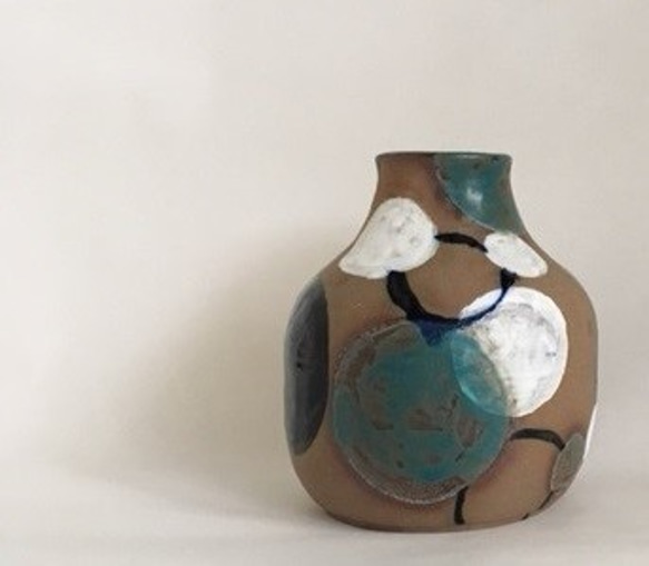 花瓶　陶器　サークル　円　 1枚目の画像