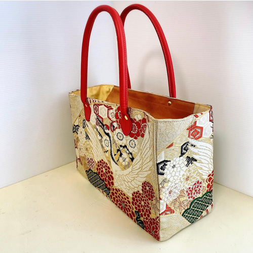 鶴 赤 新品帯で作る帯バッグ 本革 ジッパーつき トートバッグ