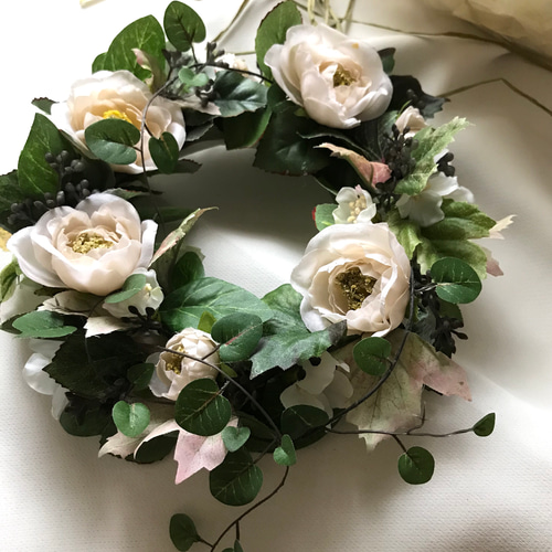 薔薇のリース。ばら園です。 バラ「堀木園芸 リーズン」 | tokyo_shokubutsu_zufu