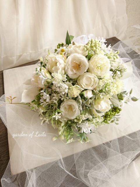 作品例ウェディング専門店ご両親様への贈呈用リースブーケオーダー承り