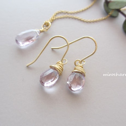 宝石質スカイブルートパーズ 彫刻入り×ラピス×スピネル ピアス 宝石質スカイブルートパーズ 彫刻入り×ラピス×スピネル ピアス